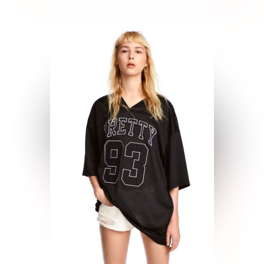 NWT H&M Mesh  T-shirt Women Size M US
